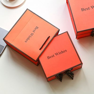 Vor eingewickelter magnetischer Fang Papp-Flip Top Gift Boxes Withs