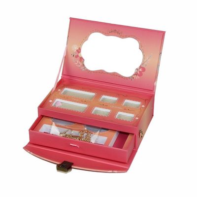 Soem 2 überlagert die kosmetischen Geschenkboxen, die mit Metallkette und -verschluß Multifunktions sind