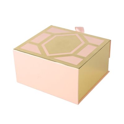 Kleid ISO9001 verwenden CMYK 4C, das Flip Top Boxes With Magnetic-Schließung druckt