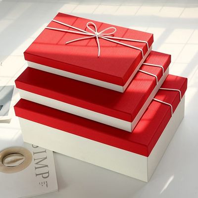 Mehrfachverbindungsstelle färbt steife Papiergeschenkbox