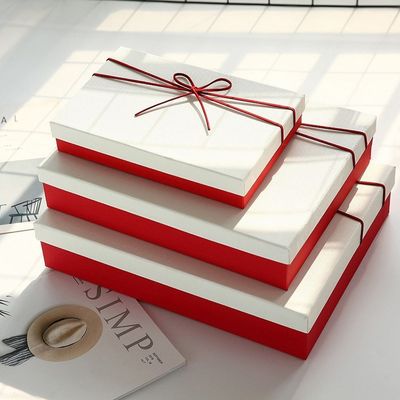 Mehrfachverbindungsstelle färbt steife Papiergeschenkbox