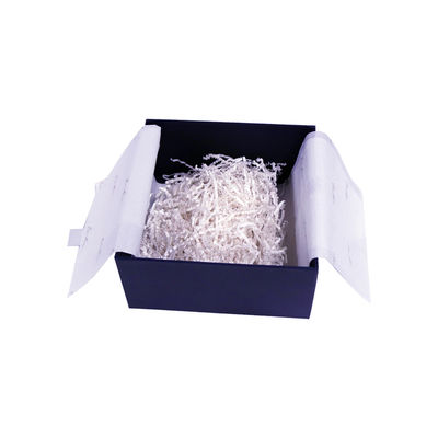 Das Marine-Blau-kundenspezifische kosmetische Verpacken packt 20*20*10cm mit Raffiabast-Papier ein