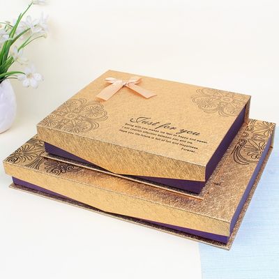 Buch-Form verbarg magnetische leere Pralinenschachteln mit Teilern 23.2x19x4.6cm