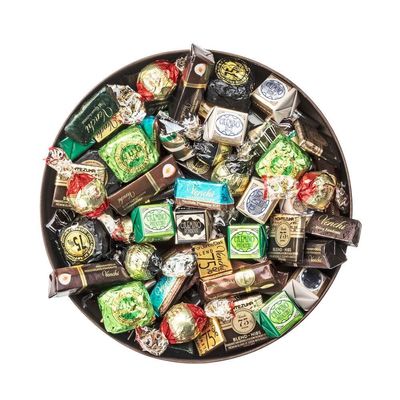 Schokolade Durchmessers 14cm verpackende Weihnachts, sortierte Schokoladen-Geschenkbox-Band-Schließung